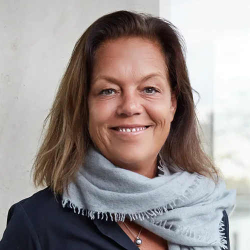 gdp_Shooting_11_11_2025_christina_Kontakt